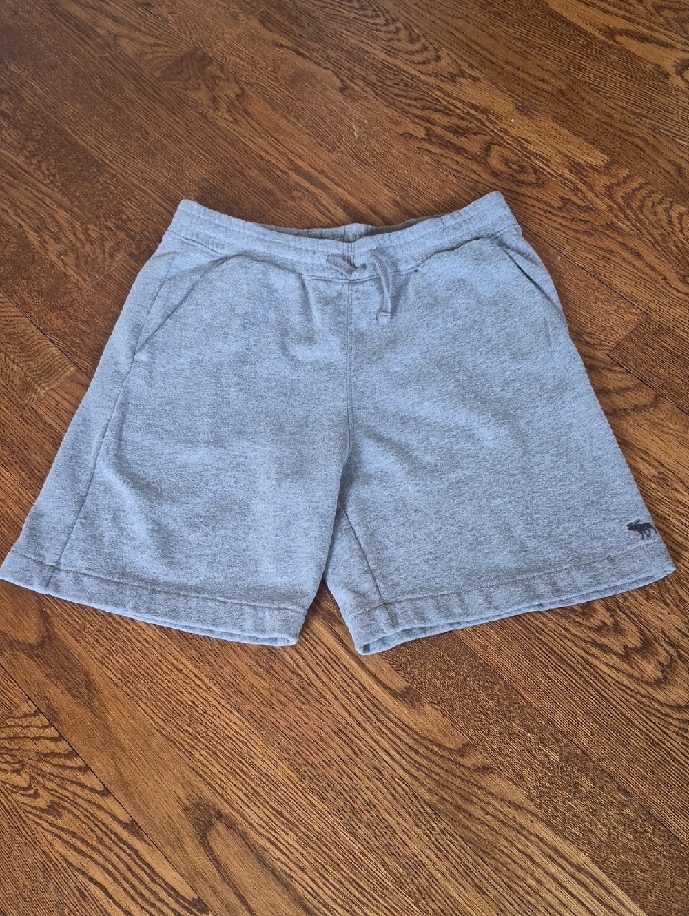 abercrombie kids Essentials Gray Fleece Sweatshorts, Size 13/14